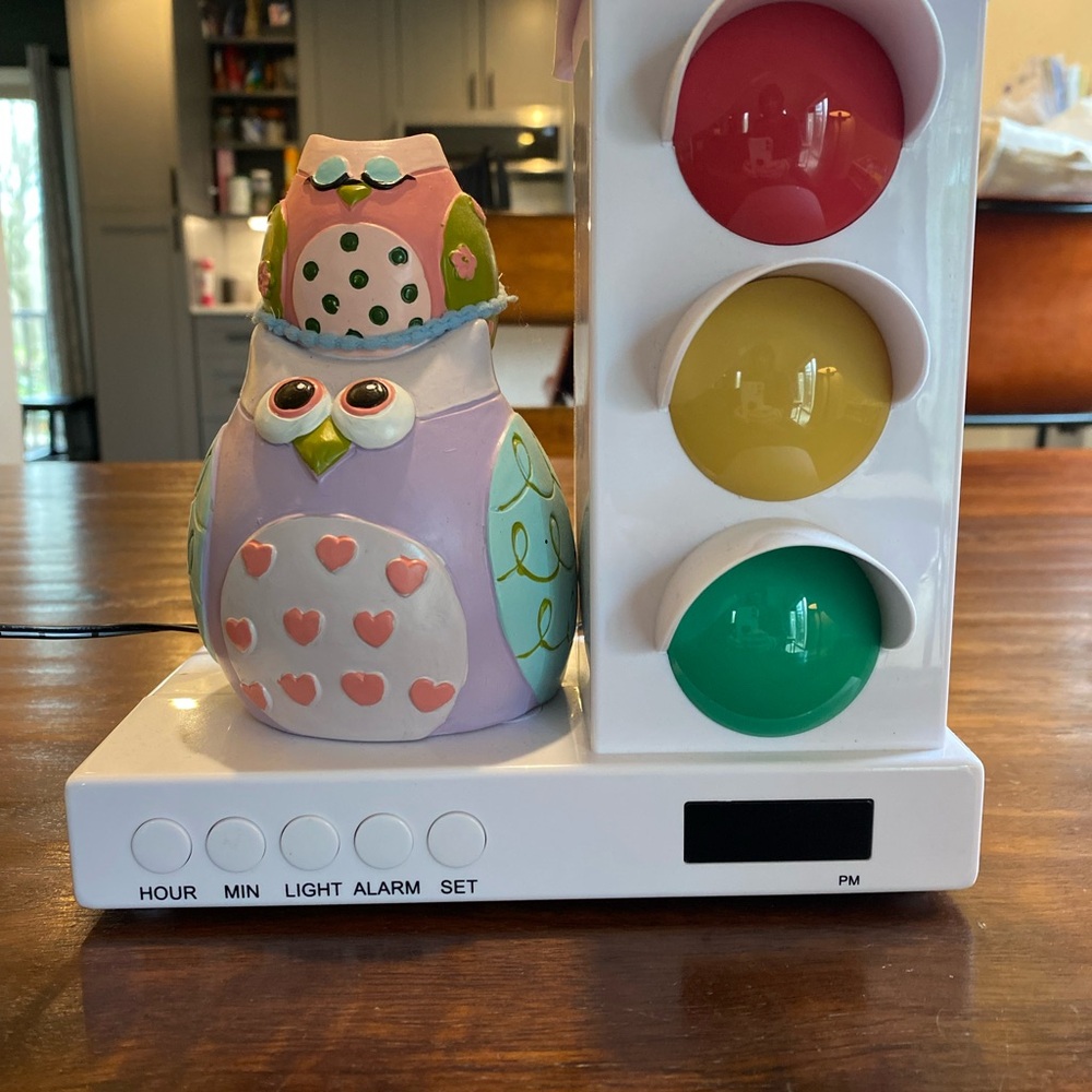 Owl Stoplight Alarm Clock for Kids
